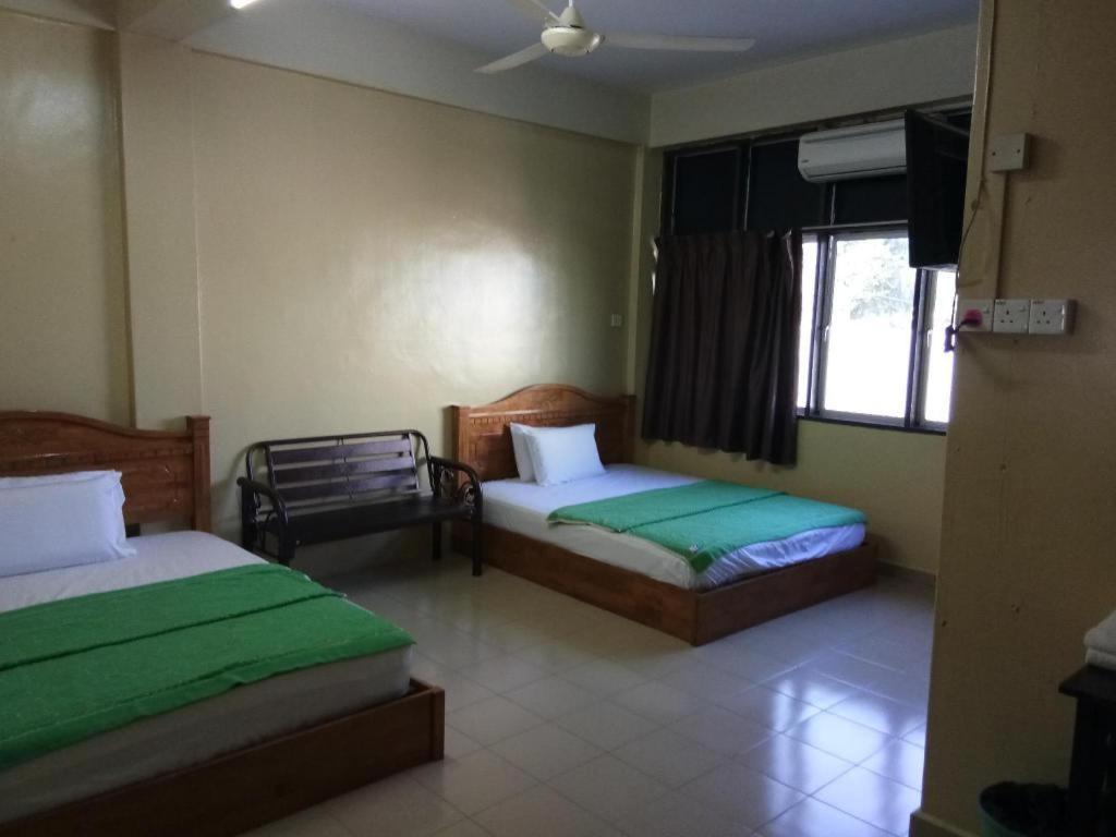 History Hotel Kangar Kültér fotó